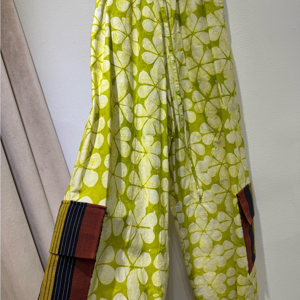 Green And White Patterned With Patchwork Pockets - image 1